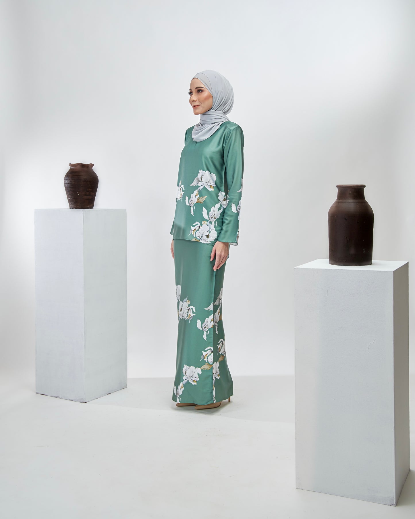 Kurung La'Zehra in Sage Green