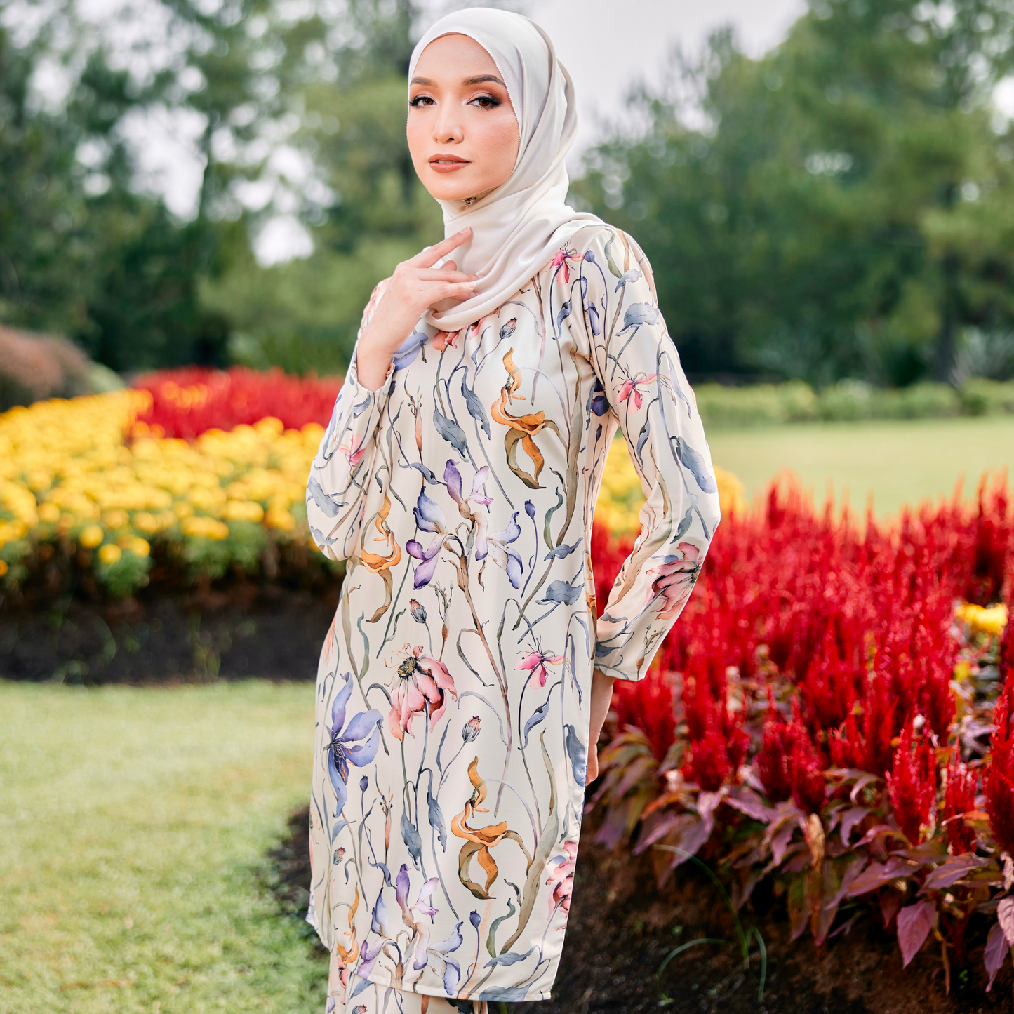 Kurung Maya