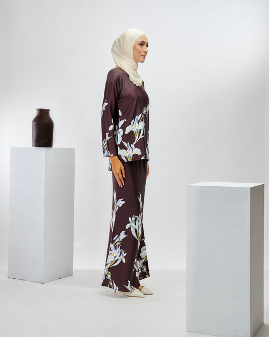 Kurung Te'sserea in Dark Brown