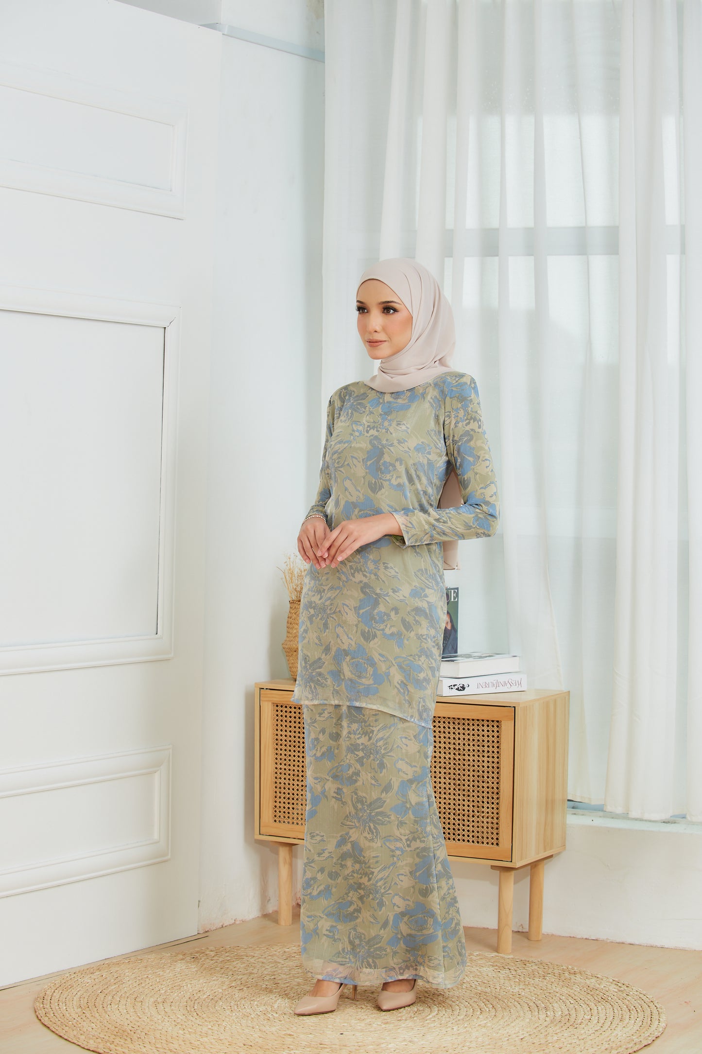 KURUNG RYA