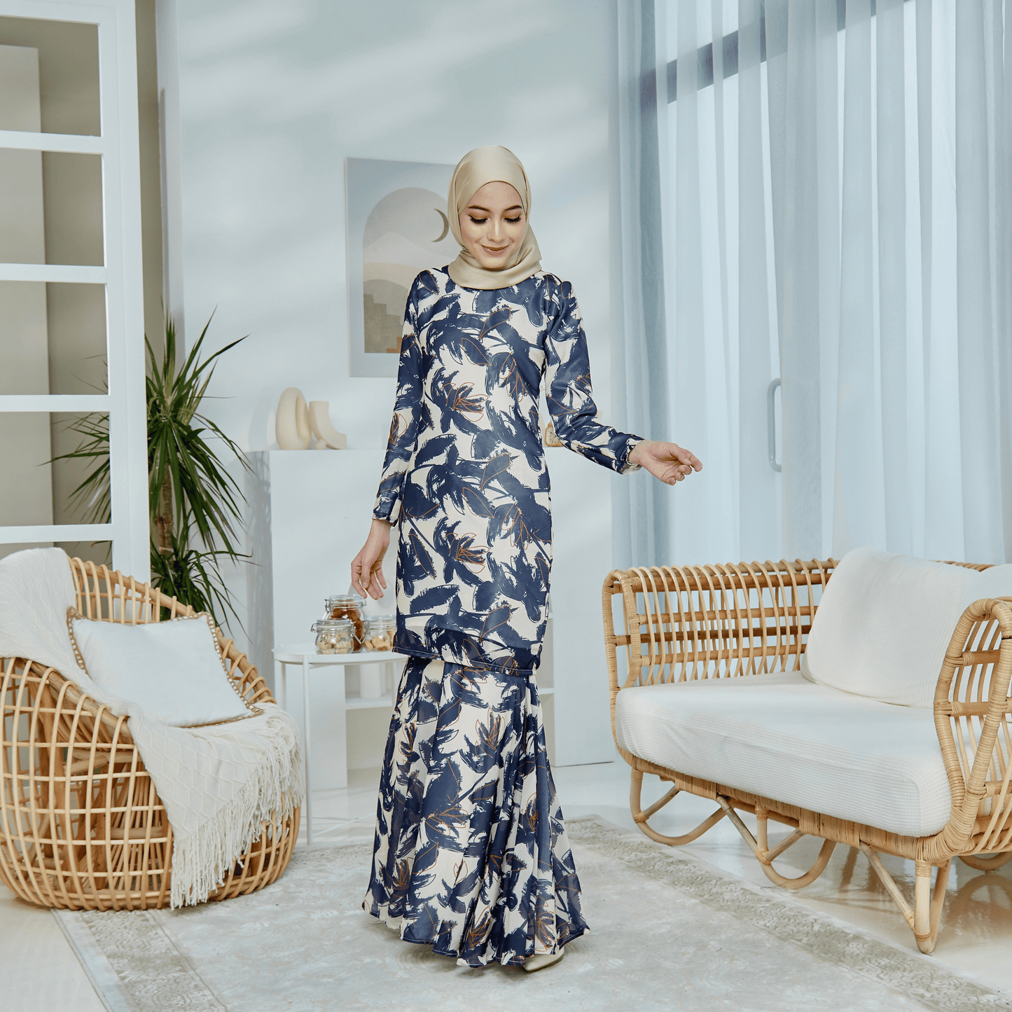 KURUNG TEROSA EVALINA