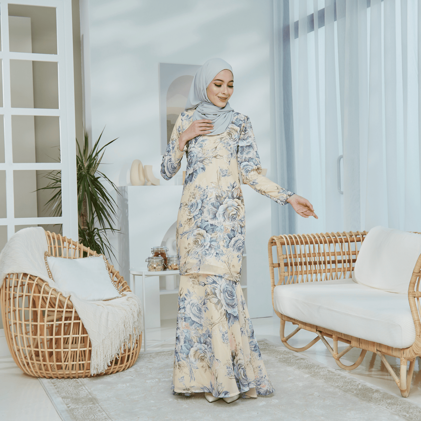 KURUNG TEROSA AASIYA