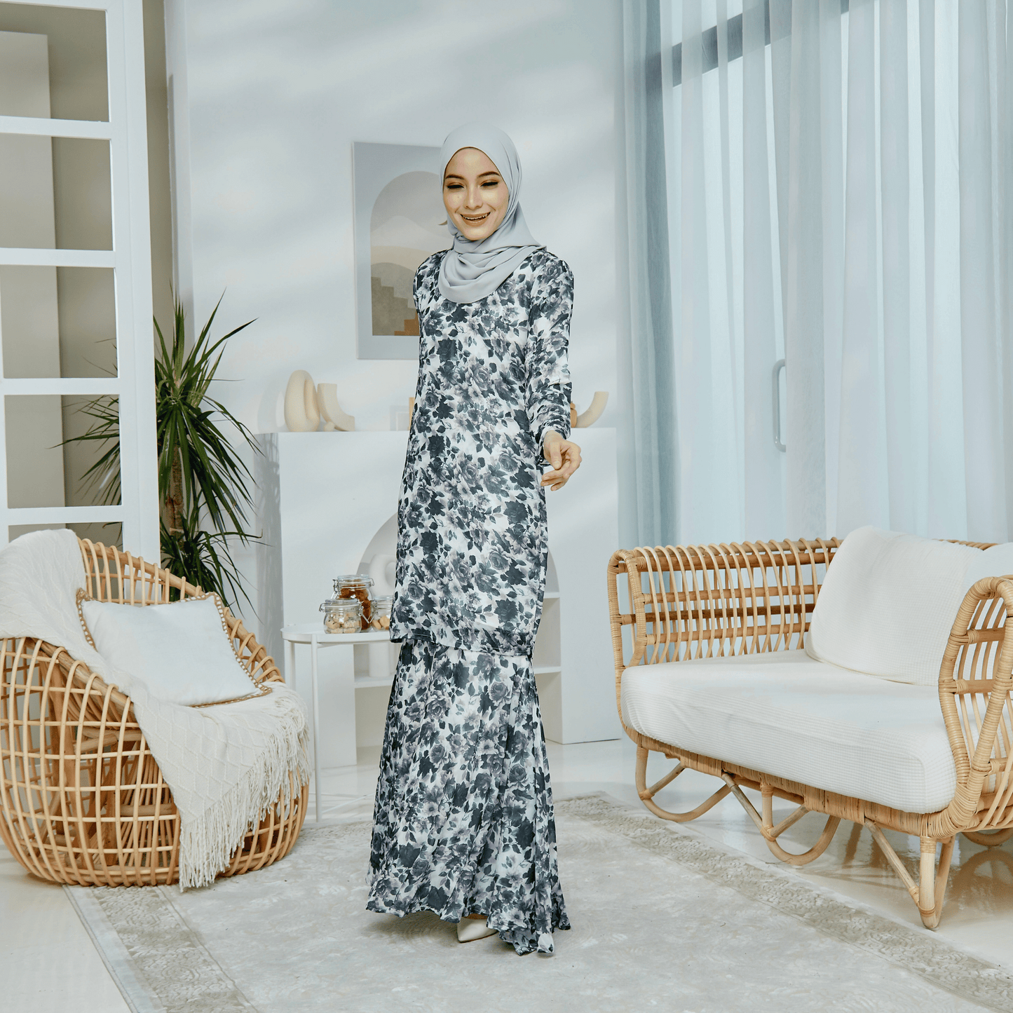 KURUNG TEROSA ELINA