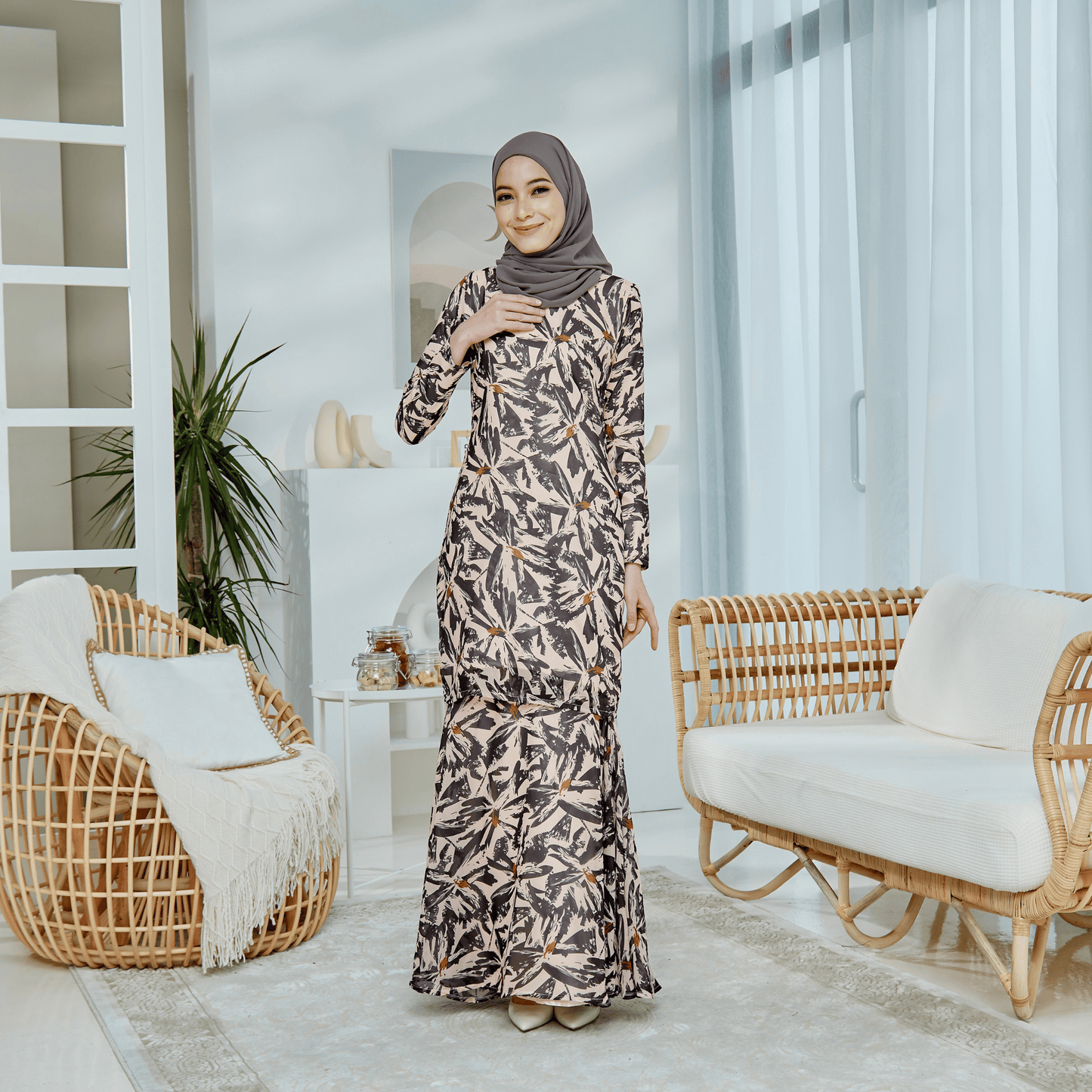 KURUNG TEROSA AURORA